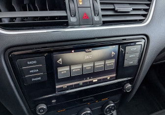 Подержанный автомобиль Skoda Octavia Liftback 2019 года (21 фото)