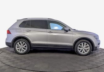 Подержанный автомобиль Volkswagen Tiguan 2019 года (4 фото)