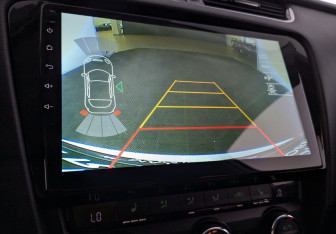 Подержанный автомобиль Skoda Octavia Liftback 2016 года (27 фото)