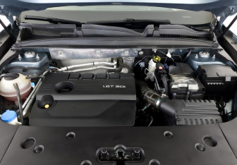 Подержанный автомобиль Jaecoo J7 2023 года (9 фото)