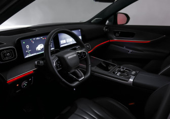 Подержанный автомобиль Jaecoo J8 2024 года (37 фото)