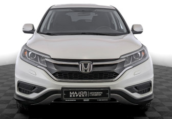 Подержанный автомобиль Honda CR-V 2015 года (2 фото)