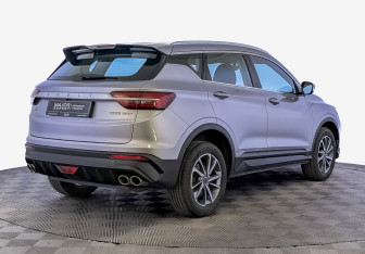 Подержанный автомобиль Geely Coolray 2023 года (5 фото)