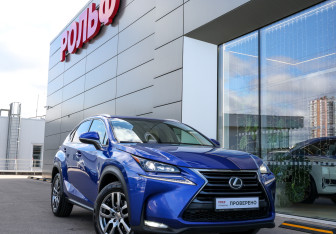 Подержанный автомобиль Lexus NX 2016 года (24 фото)