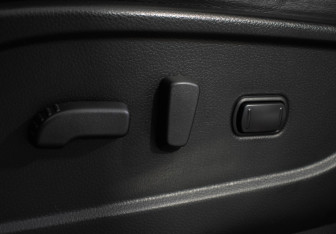 Подержанный автомобиль Nissan Murano Suv 2010 года (15 фото)