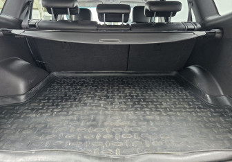 Подержанный автомобиль Hyundai Santa Fe 2010 года (21 фото)