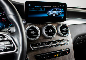 Подержанный автомобиль Mercedes-Benz GLC Coupe 2019 года (13 фото)