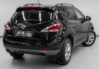Подержанный автомобиль Nissan Murano Suv 2014 года (5 фото)