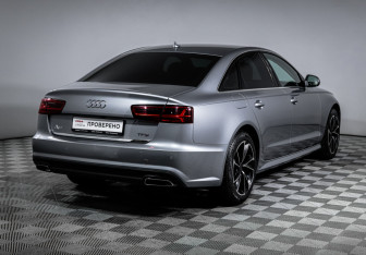 Подержанный автомобиль Audi A6 Sedan 2017 года (5 фото)