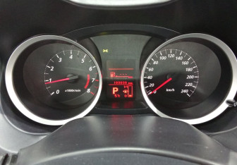 Подержанный автомобиль Mitsubishi Lancer Sedan 2014 года (13 фото)