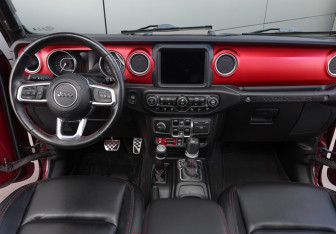 Подержанный автомобиль Jeep Wrangler 2020 года (15 фото)