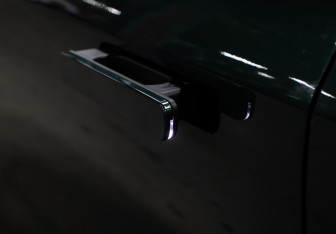 Подержанный автомобиль Voyah Free 2023 года (25 фото)