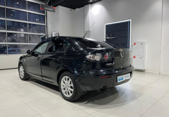 Подержанный автомобиль Mazda 3 Sedan 2008 года (6 фото)