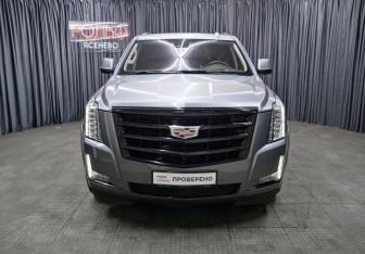 Подержанный автомобиль Cadillac Escalade Suv 2020 года (2 фото)