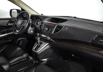 Подержанный автомобиль Honda CR-V 2014 года (5 фото)