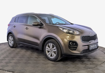 Подержанный автомобиль Kia Sportage 2018 года (3 фото)