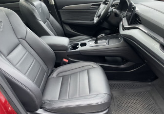 Подержанный автомобиль Haval F7 2024 года (9 фото)