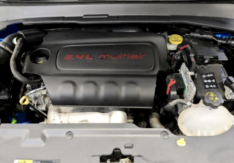 Подержанный автомобиль Jeep Compass 2018 года (9 фото)