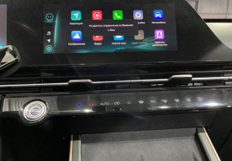 Подержанный автомобиль Omoda C5 2022 года (13 фото)