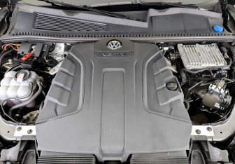 Подержанный автомобиль Volkswagen Touareg 2021 года (9 фото)