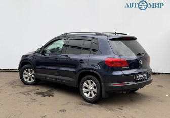 Подержанный автомобиль Volkswagen Tiguan 2012 года (7 фото)