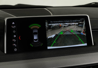 Подержанный автомобиль BMW X6 2018 года (18 фото)