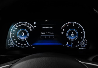 Подержанный автомобиль Hyundai Sonata 2019 года (10 фото)