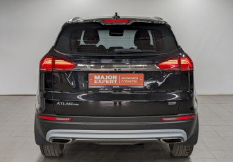 Подержанный автомобиль Geely Atlas Pro 2023 года (6 фото)