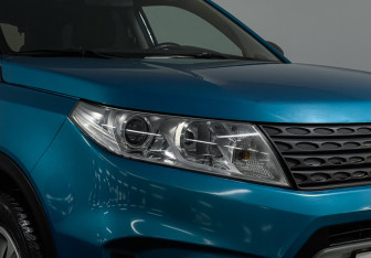 Подержанный автомобиль Suzuki Vitara 2017 года (15 фото)