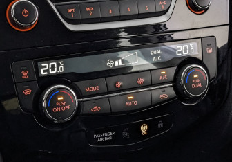 Подержанный автомобиль Nissan Qashqai 2020 года (21 фото)
