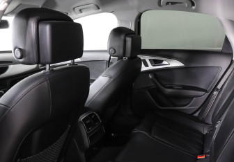 Подержанный автомобиль Audi A6 Sedan 2015 года (12 фото)