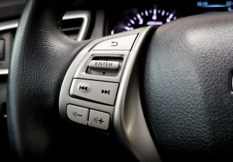 Подержанный автомобиль Nissan X-Trail 2017 года (27 фото)