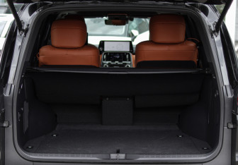 Новый Lexus LX 2025 (10 фото)