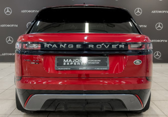 Подержанный автомобиль Land Rover Range Rover Velar 2018 года (6 фото)