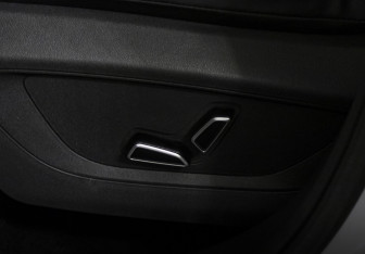 Подержанный автомобиль Changan UNI-S 2024 года (16 фото)