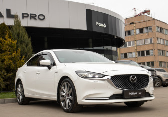 Подержанный автомобиль Mazda 6 Sedan 2021 года (2 фото)