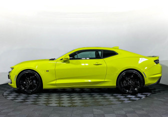Подержанный автомобиль Chevrolet Camaro Coupe 2019 года (8 фото)