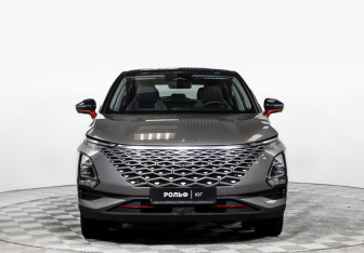 Подержанный автомобиль Omoda C5 2023 года (2 фото)