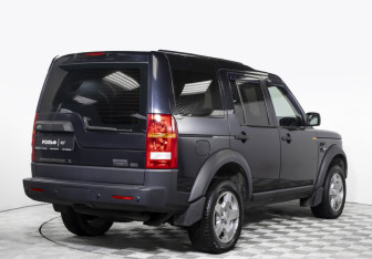 Подержанный автомобиль Land Rover Discovery 2005 года (5 фото)