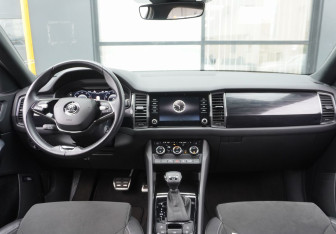 Подержанный автомобиль Skoda Kodiaq 2021 года (12 фото)