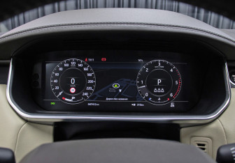 Подержанный автомобиль Land Rover Range Rover Sport 2021 года (13 фото)