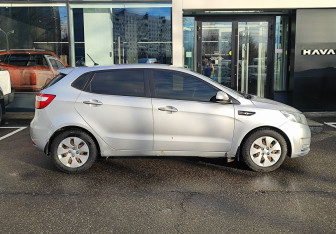 Подержанный автомобиль Kia Rio Sedan 2012 года (4 фото)