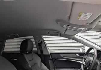 Подержанный автомобиль Audi A7 2022 года (23 фото)