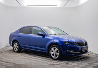 Подержанный автомобиль Skoda Octavia Liftback 2020 года (7 фото)