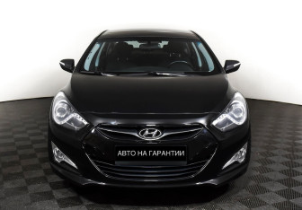 Подержанный автомобиль Hyundai i40 Sedan 2014 года (2 фото)