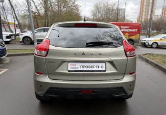 Подержанный автомобиль LADA (ВАЗ) XRAY 2016 года (6 фото)