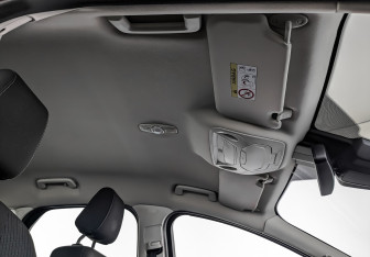 Подержанный автомобиль Ford Focus Hatchback 2014 года (21 фото)