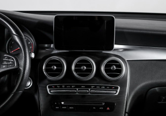 Подержанный автомобиль Mercedes-Benz GLC Coupe 2016 года (13 фото)