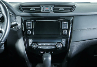 Подержанный автомобиль Nissan Qashqai 2020 года (15 фото)