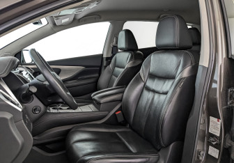 Подержанный автомобиль Nissan Murano Suv 2017 года (20 фото)